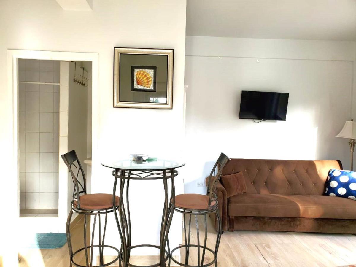קיי קולקר Beach Club Condos At Popeyes מראה חיצוני תמונה