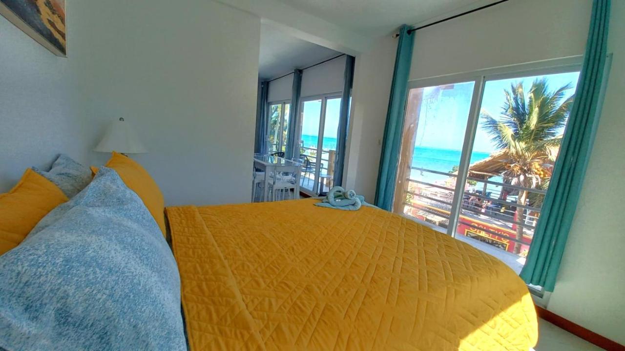 קיי קולקר Beach Club Condos At Popeyes מראה חיצוני תמונה