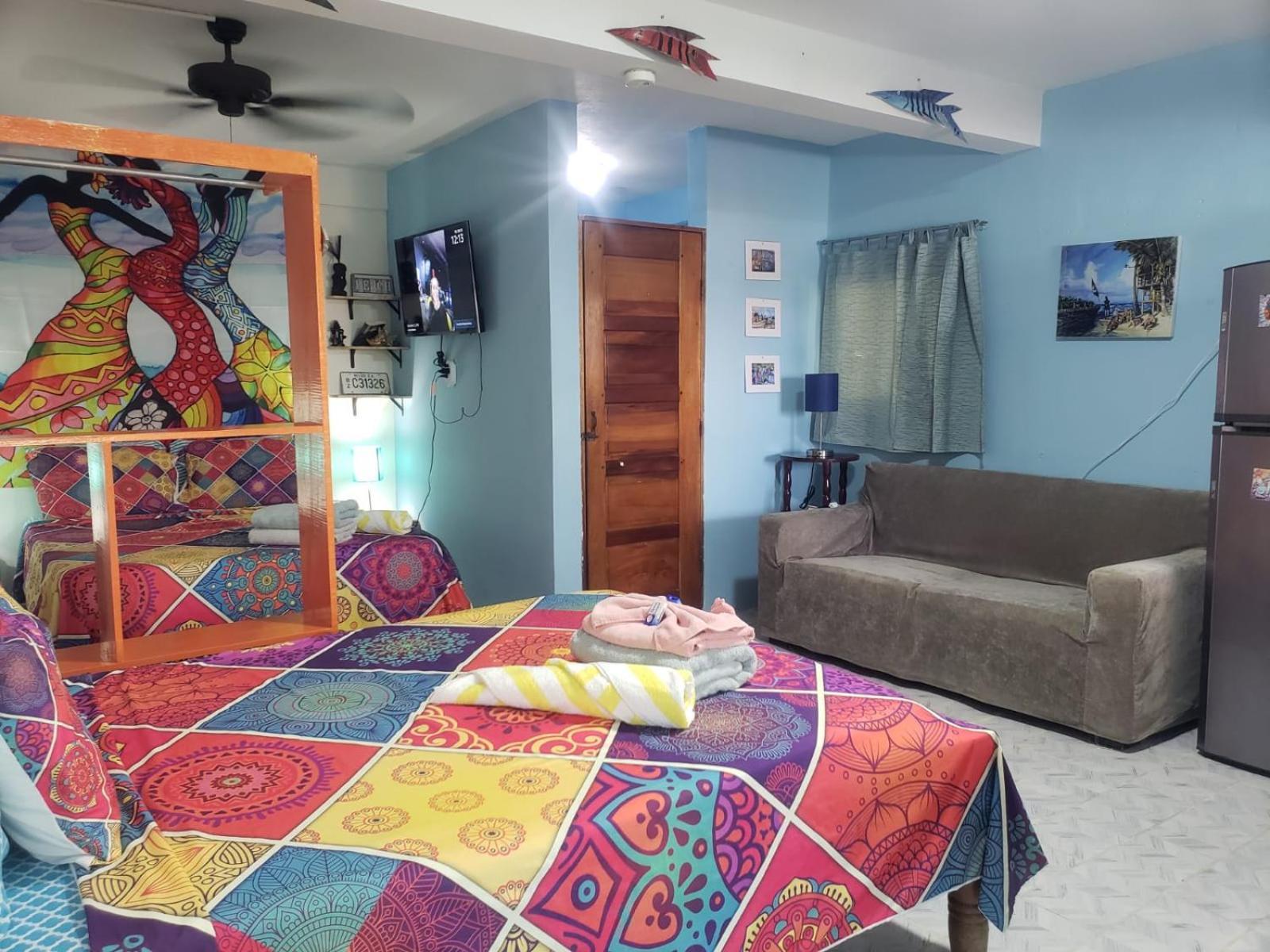 קיי קולקר Beach Club Condos At Popeyes מראה חיצוני תמונה