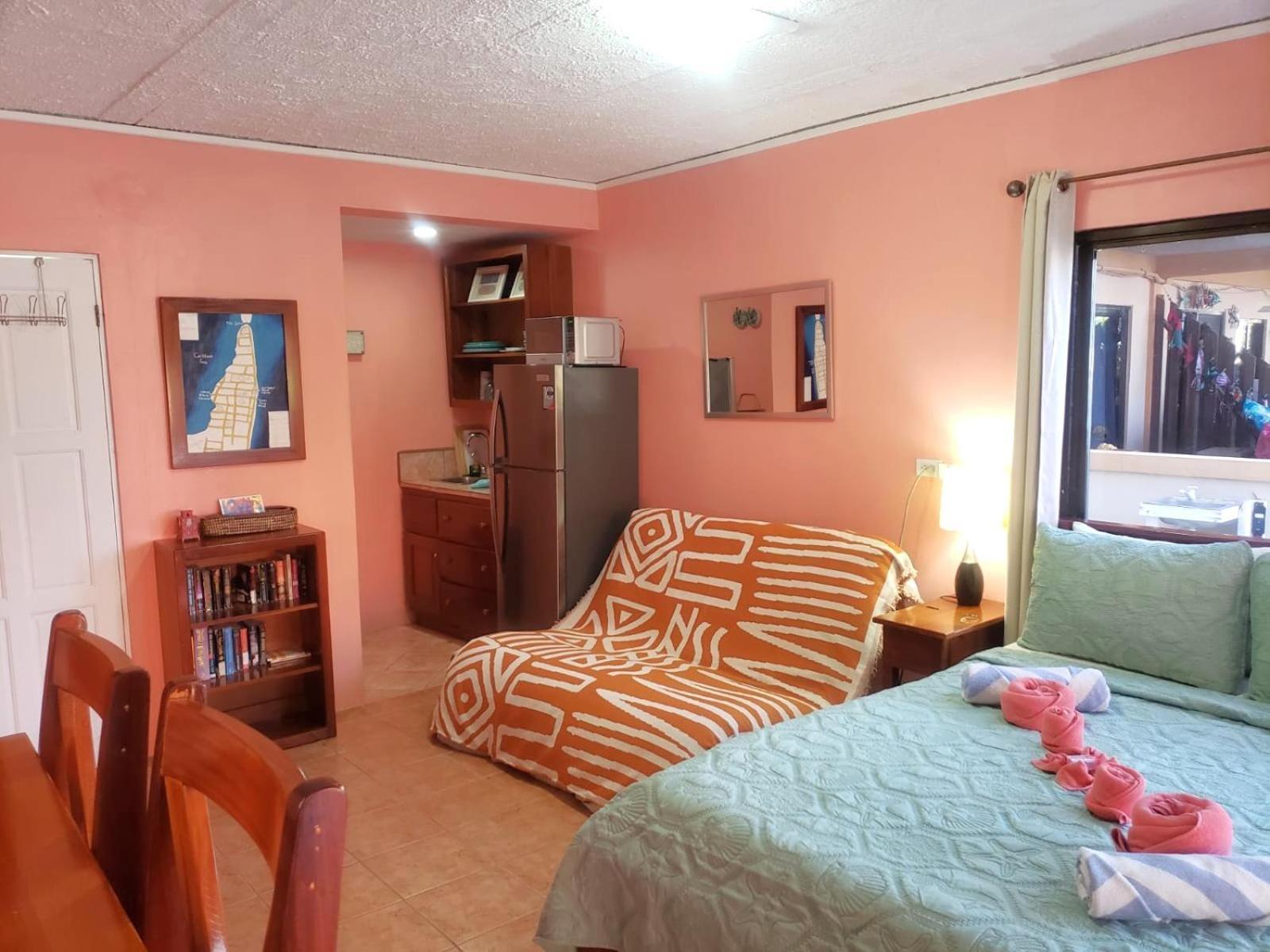 קיי קולקר Beach Club Condos At Popeyes מראה חיצוני תמונה