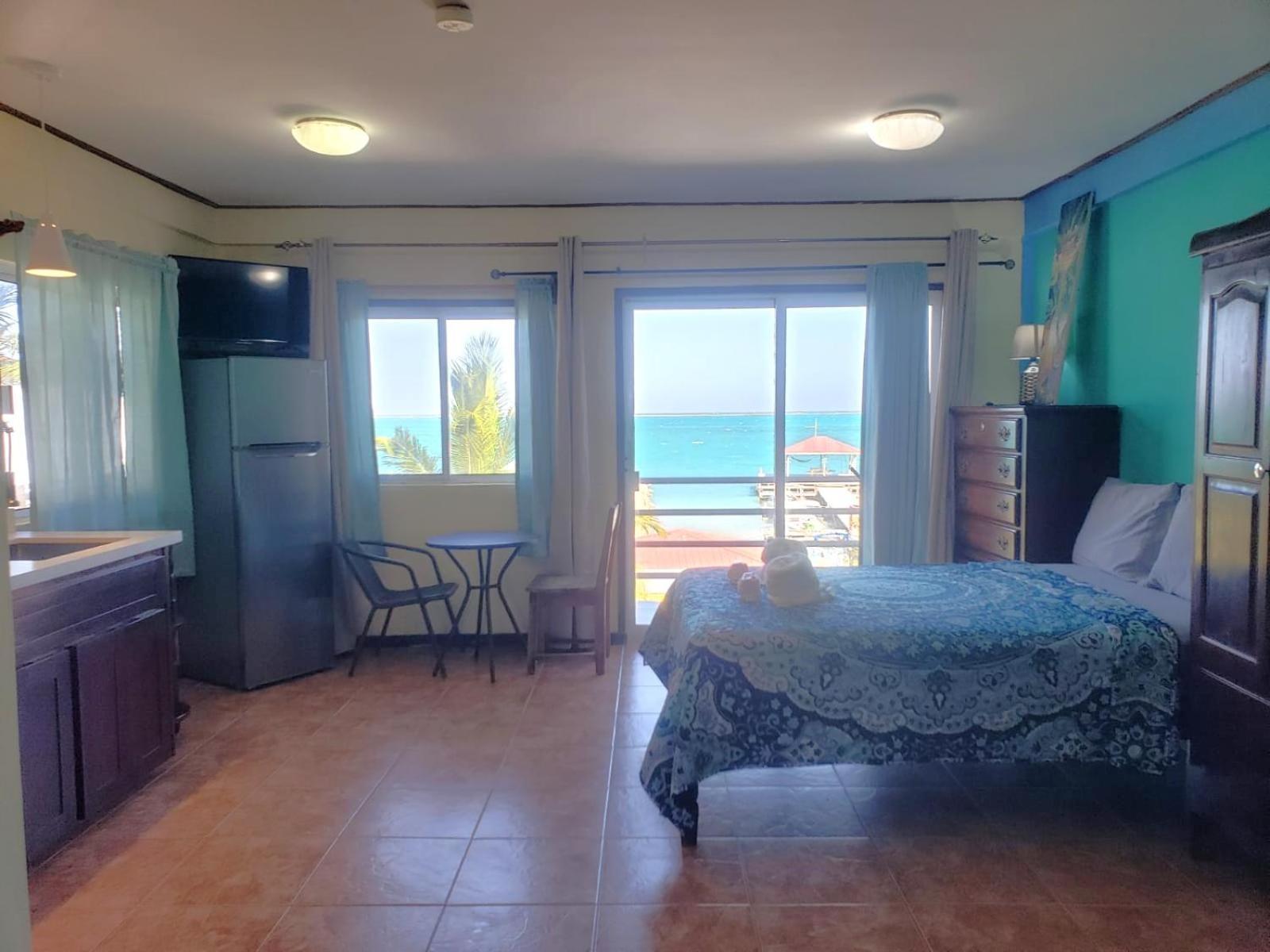 קיי קולקר Beach Club Condos At Popeyes מראה חיצוני תמונה